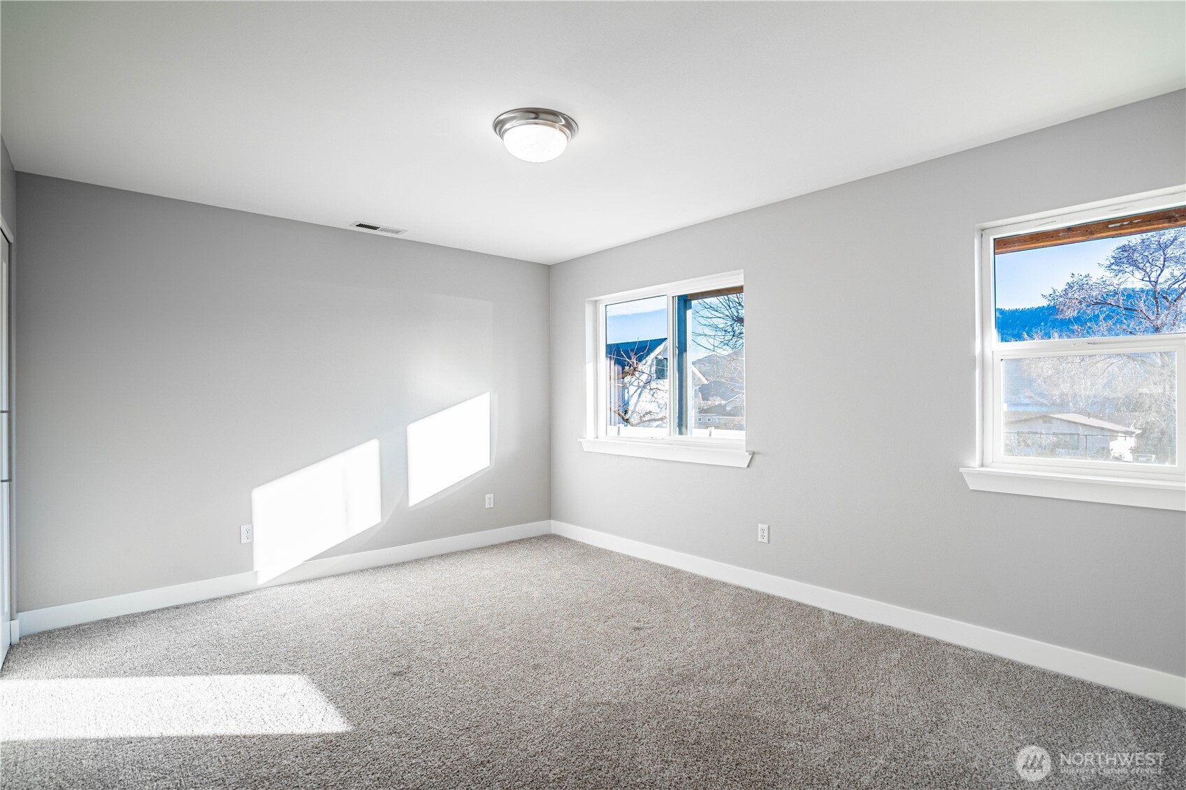 744 Wapato Way Manson WA 98831