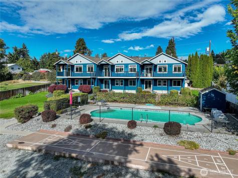 744 Wapato Way Manson WA 98831