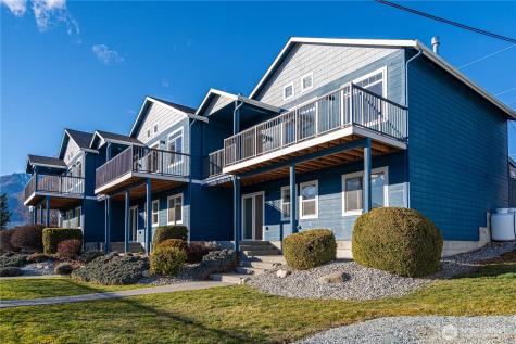 744 Wapato Way Manson WA 98831