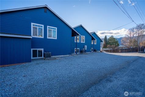 744 Wapato Way Manson WA 98831