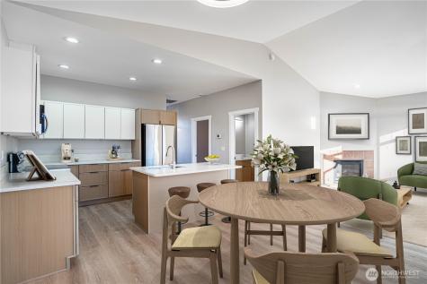 744 Wapato Way Manson WA 98831