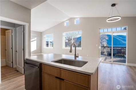 744 Wapato Way Manson WA 98831