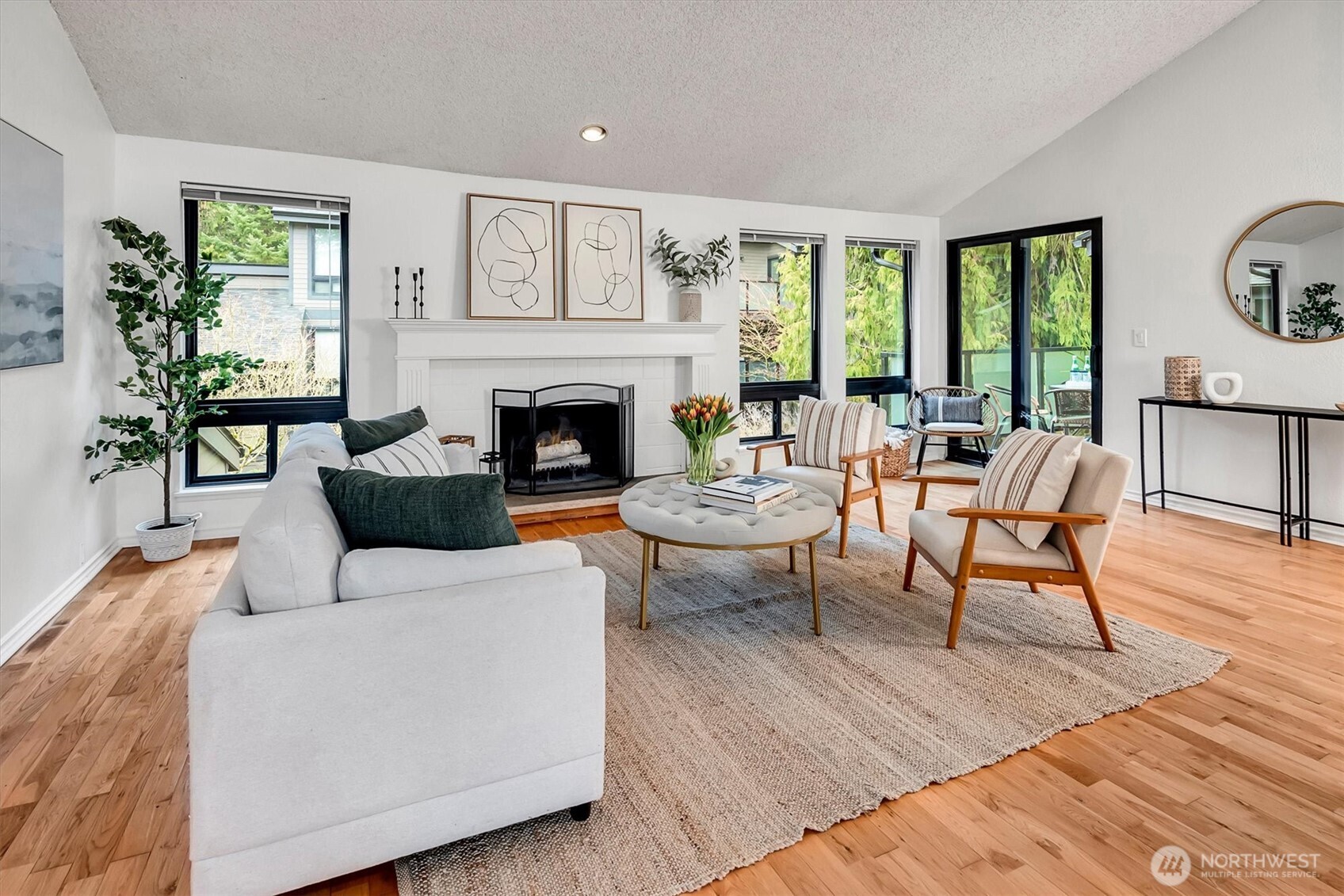 1809 N 107th Street Seattle WA 98133