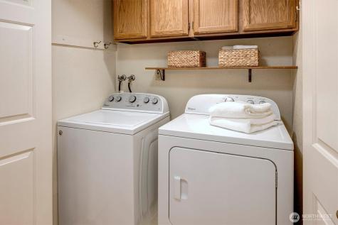 1809 N 107th Street Seattle WA 98133