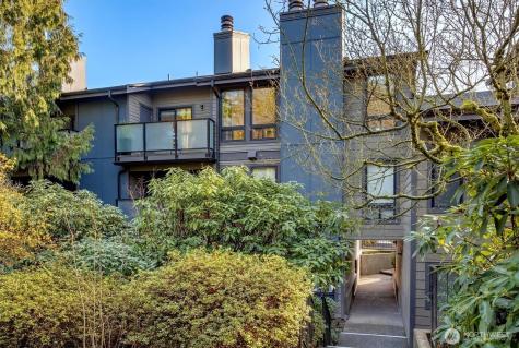 1809 N 107th Street Seattle WA 98133