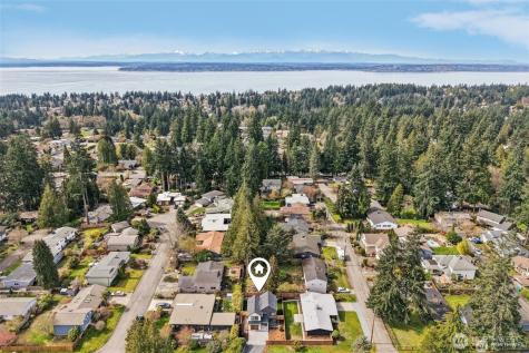 20205 5th Avenue NW Shoreline WA 98177