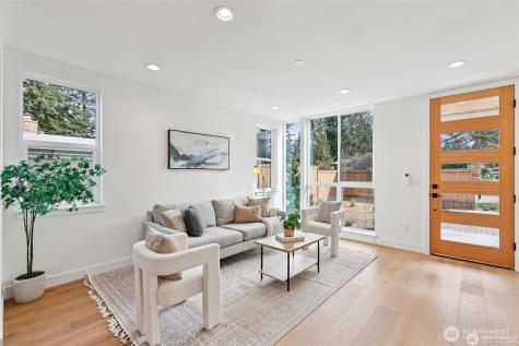 20205 5th Avenue NW Shoreline WA 98177