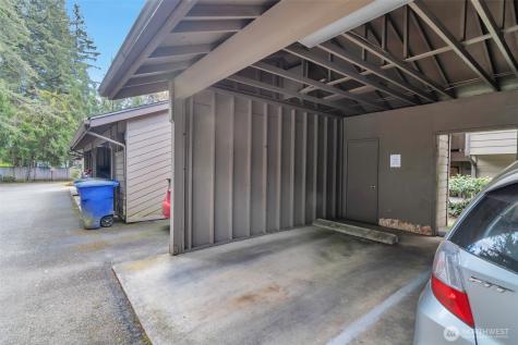 19115 Ballinger Way NE Lake Forest Park WA 98155
