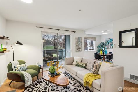 9242 Woodlawn Avenue N Seattle WA 98103