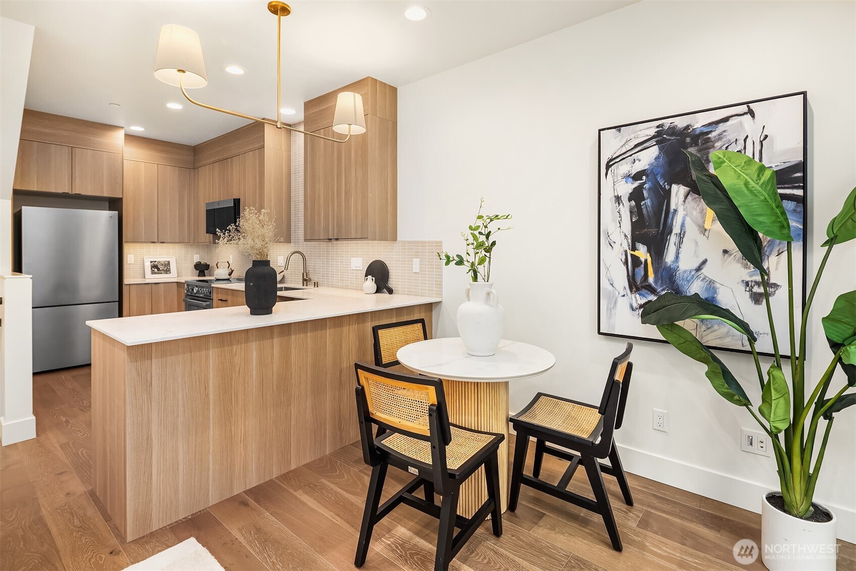 4419 2nd Avenue NE Seattle WA 98105