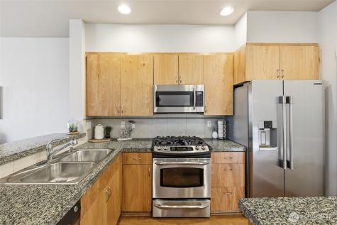 129 Cougar Ridge Rd NW Issaquah WA 98027