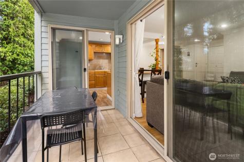 4727 W Lake Sammamish Parkway SE Issaquah WA 98027