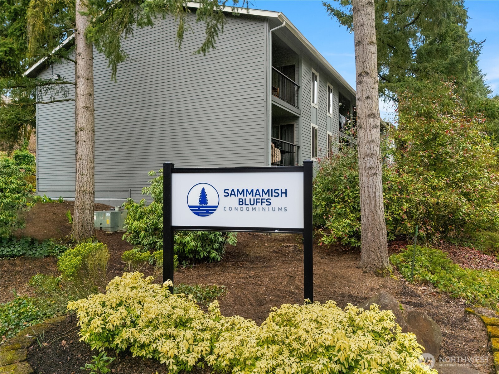4727 W Lake Sammamish Parkway SE Issaquah WA 98027