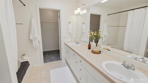 424 228th Street SW Bothell WA 98021