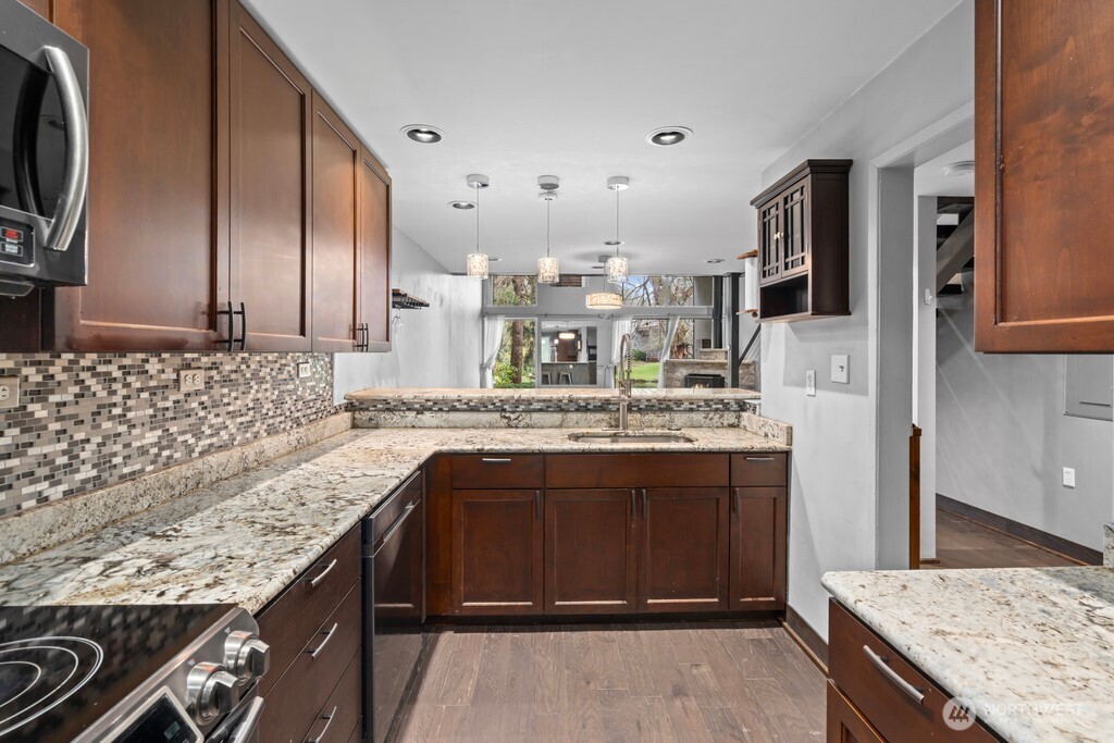 6525 139th Place NE Redmond WA 98052