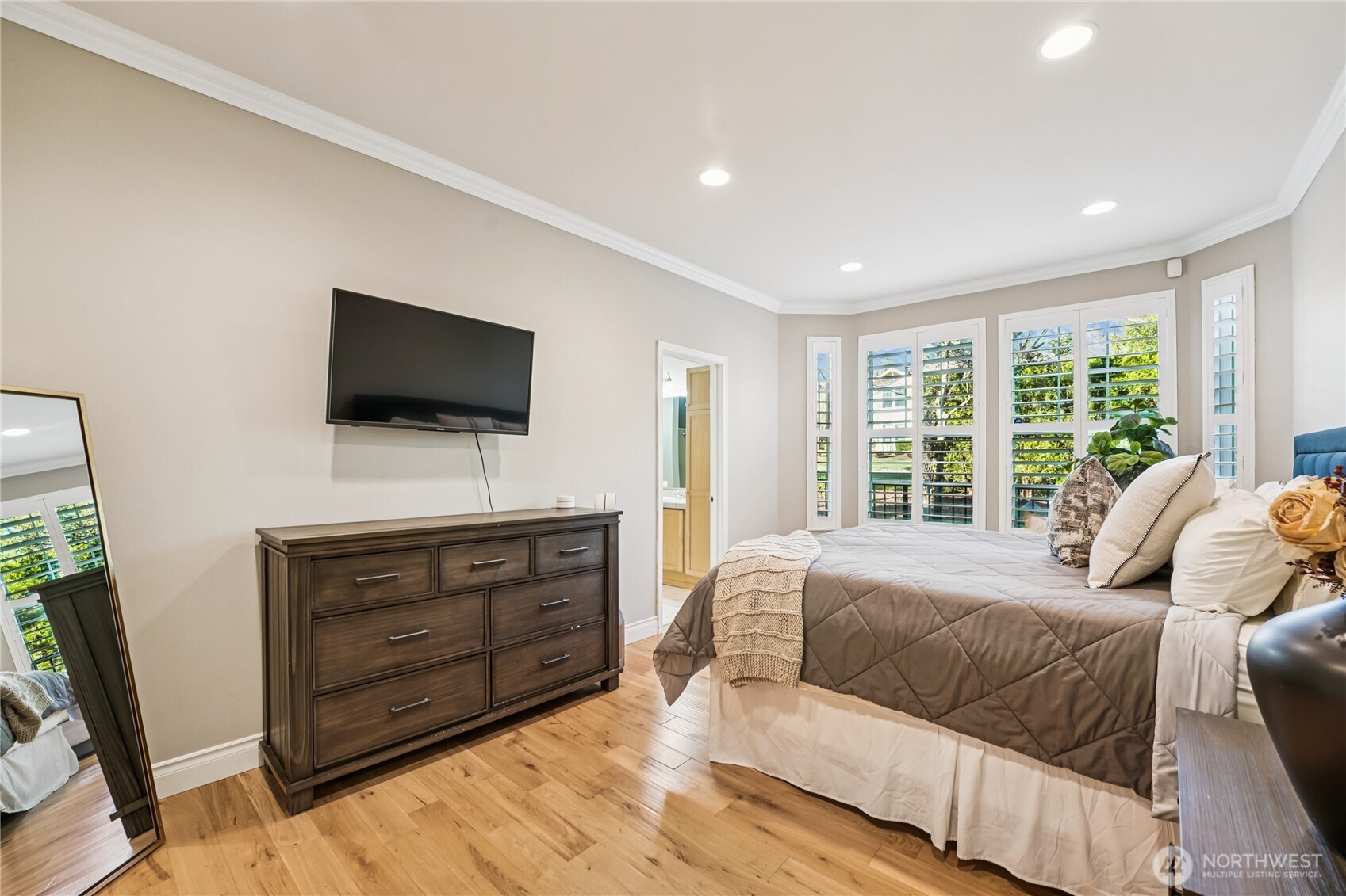 7704 Fairway Avenue SE Snoqualmie WA 98065
