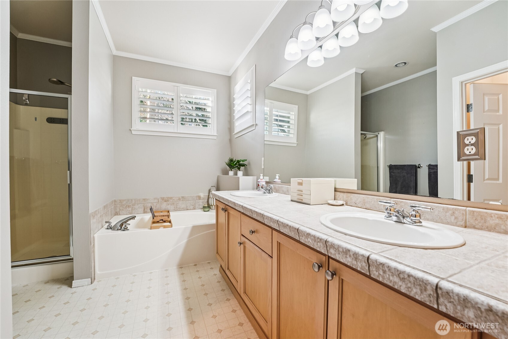 7704 Fairway Avenue SE Snoqualmie WA 98065