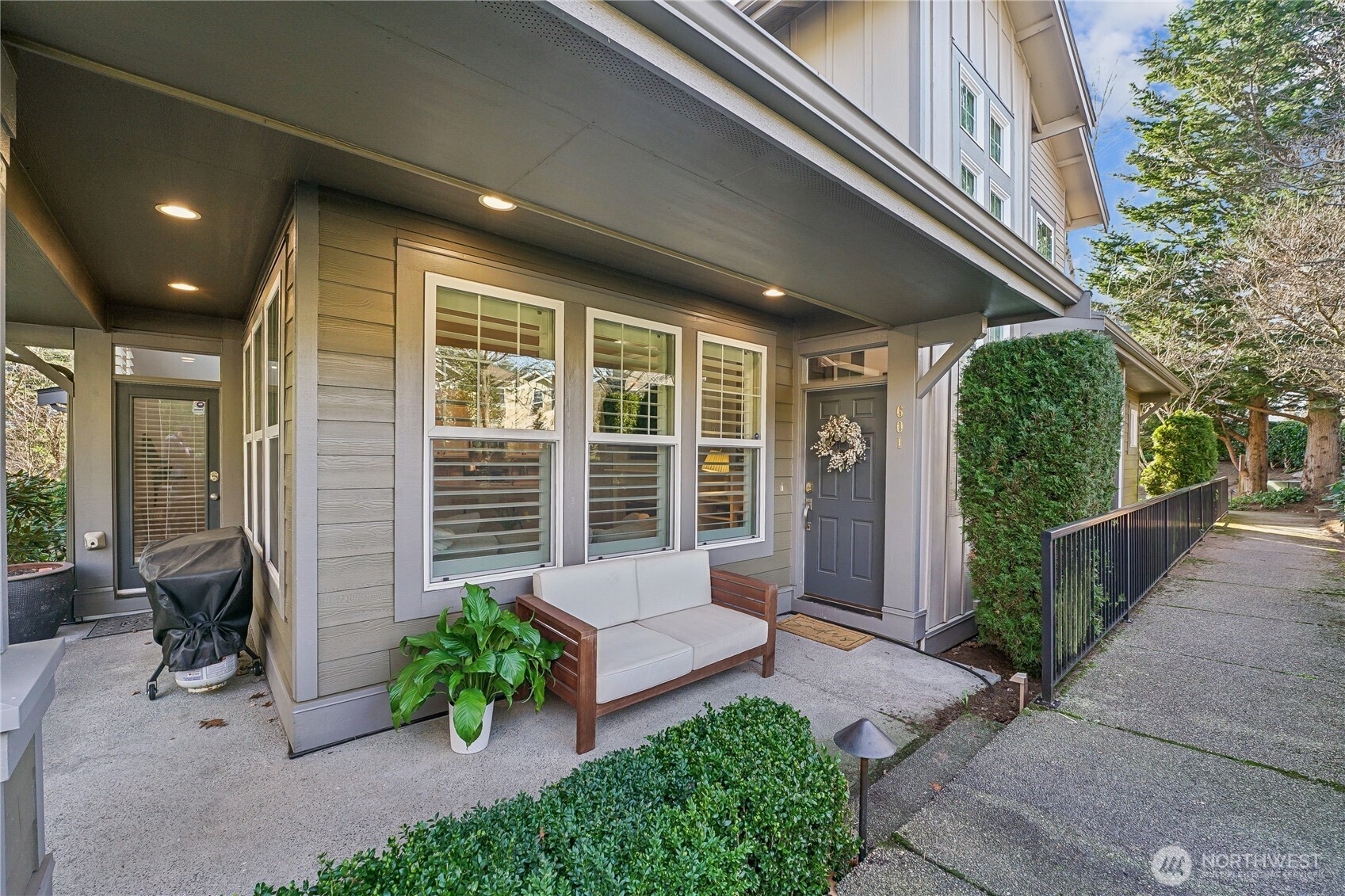 7704 Fairway Avenue SE Snoqualmie WA 98065