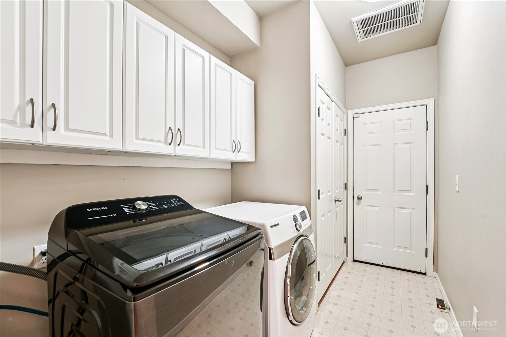 7704 Fairway Avenue SE Snoqualmie WA 98065