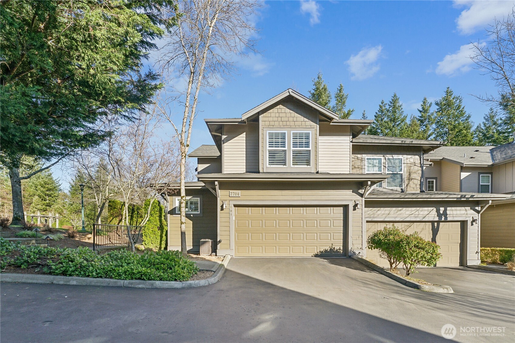 7704 Fairway Avenue SE Snoqualmie WA 98065