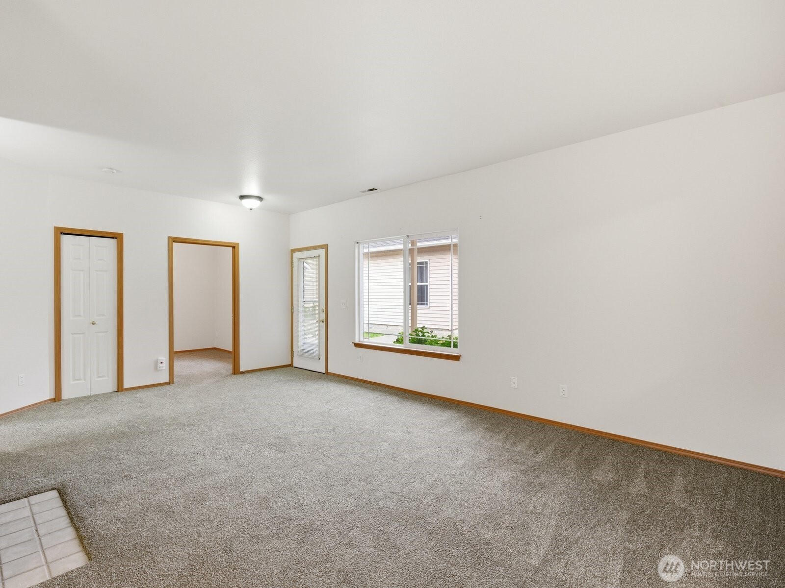 323 N Laventure Road Mount Vernon WA 98273