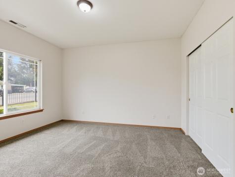 323 N Laventure Road Mount Vernon WA 98273
