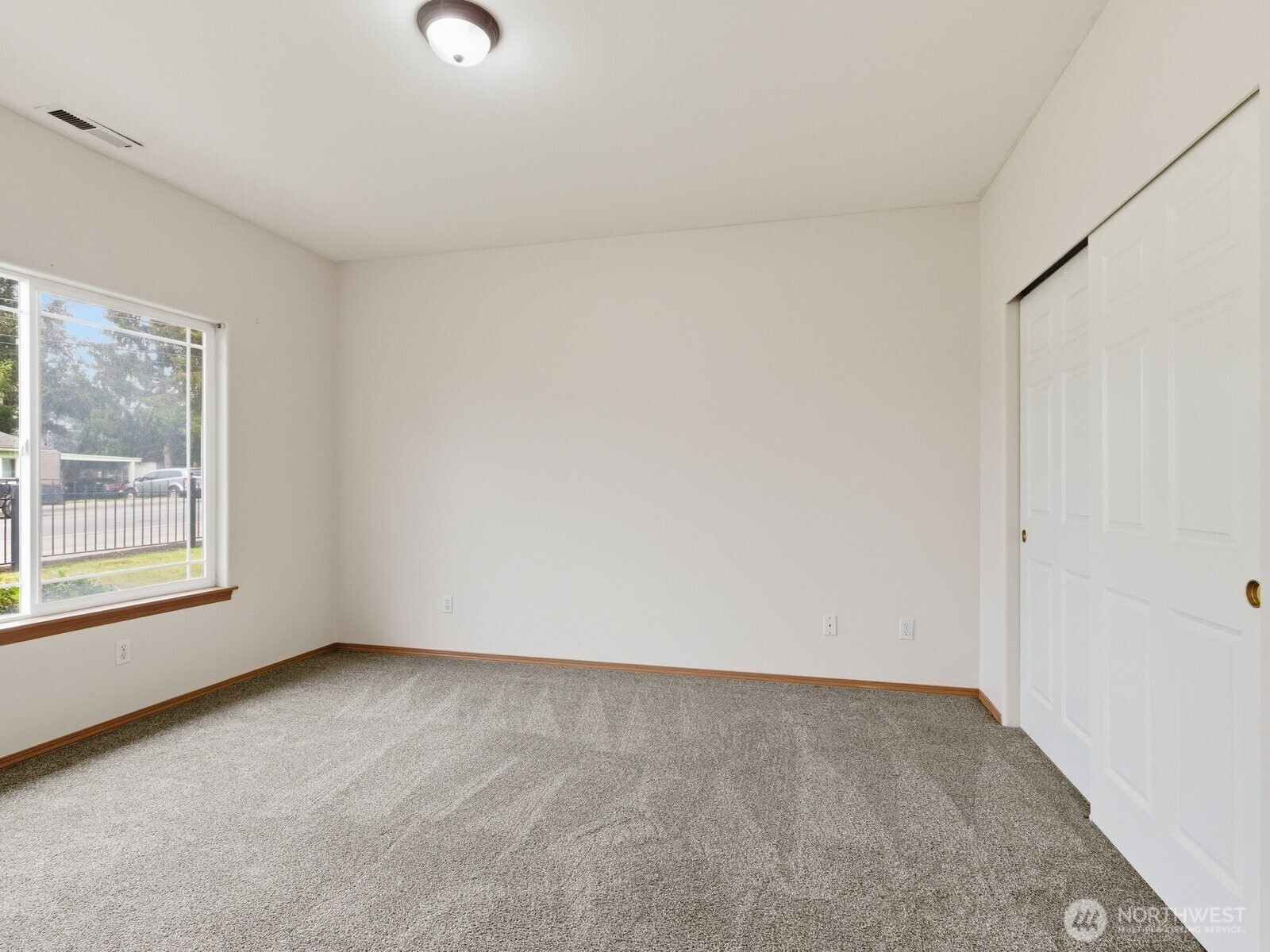 323 N Laventure Road Mount Vernon WA 98273