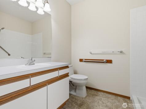 323 N Laventure Road Mount Vernon WA 98273