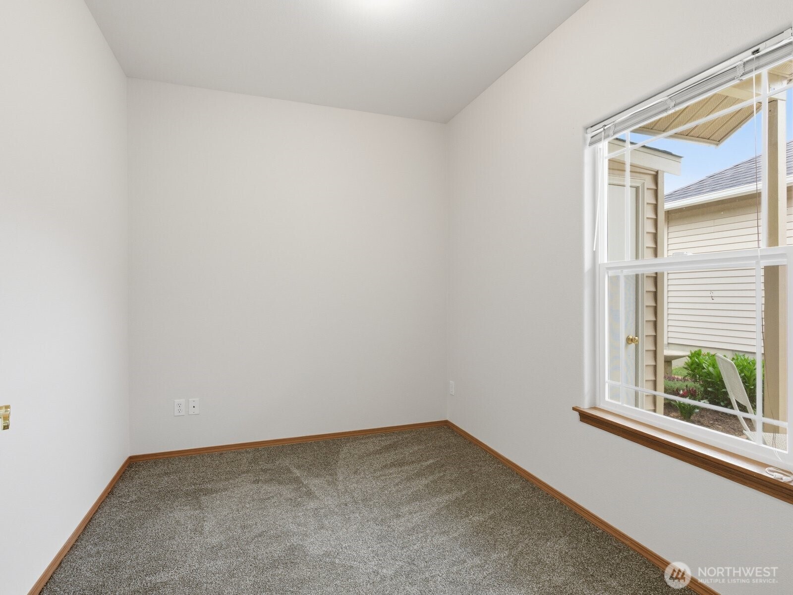 323 N Laventure Road Mount Vernon WA 98273