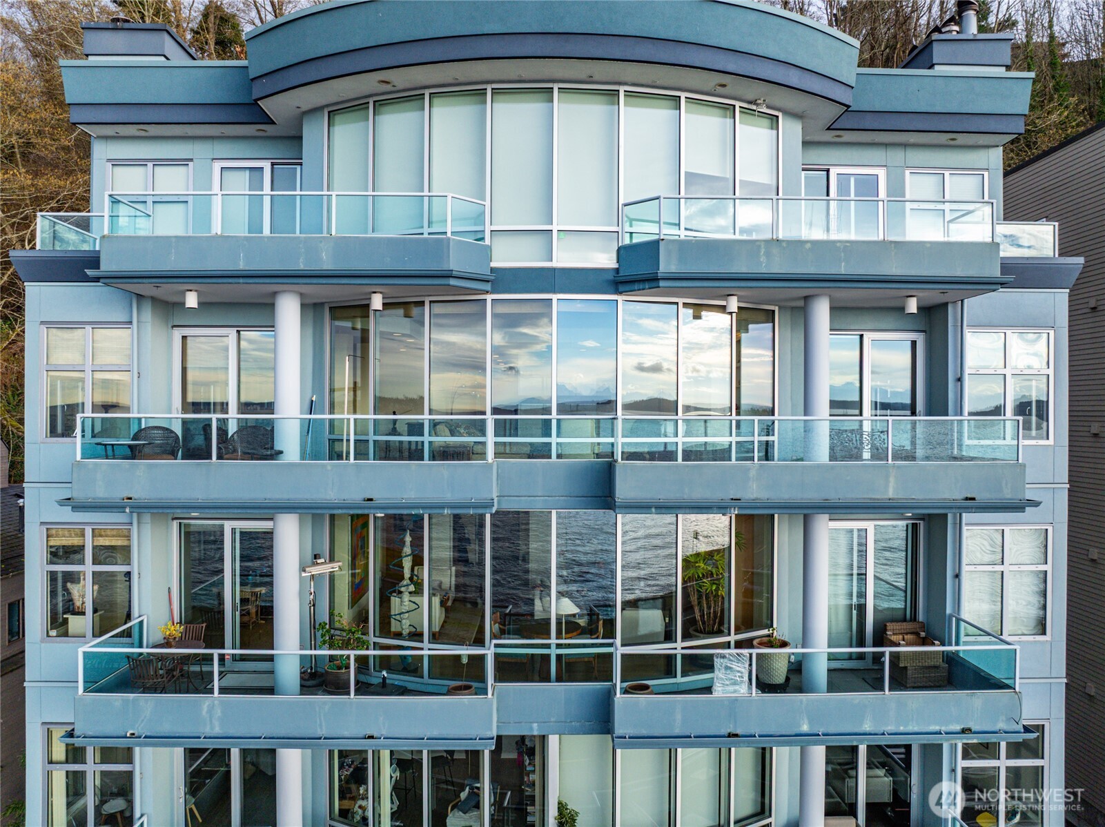1374 Alki Avenue SW Seattle WA 98116