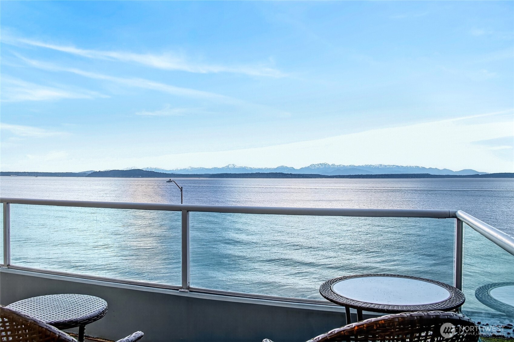 1374 Alki Avenue SW Seattle WA 98116