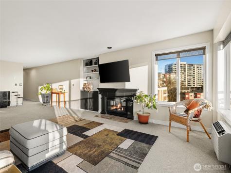 601 W Mercer Place Seattle WA 98119