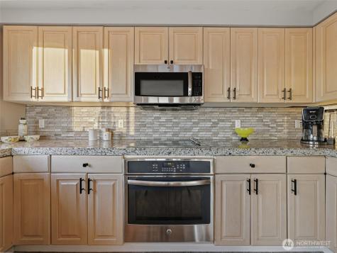 601 W Mercer Place Seattle WA 98119