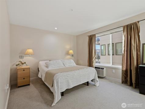 601 W Mercer Place Seattle WA 98119