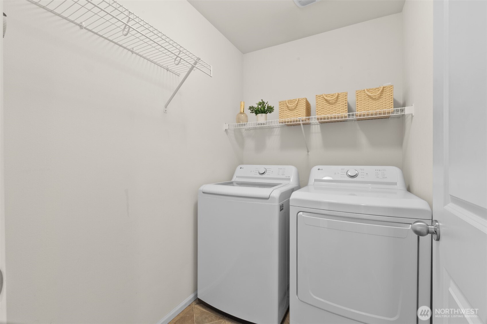 15720 Manor Way Lynnwood WA 98087
