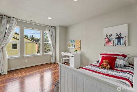 23000 NE 8th Street Sammamish WA 98074