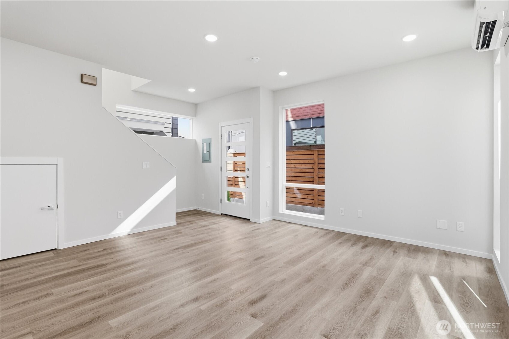 1816 24th Avenue S Seattle WA 98144