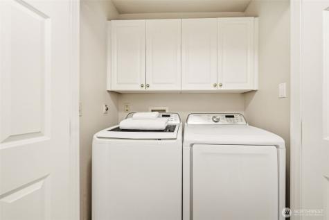 4322 NE 5th Court Renton WA 98059