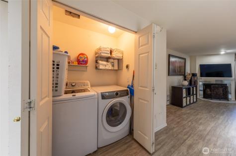 15917 Waynita Way NE Bothell WA 98011