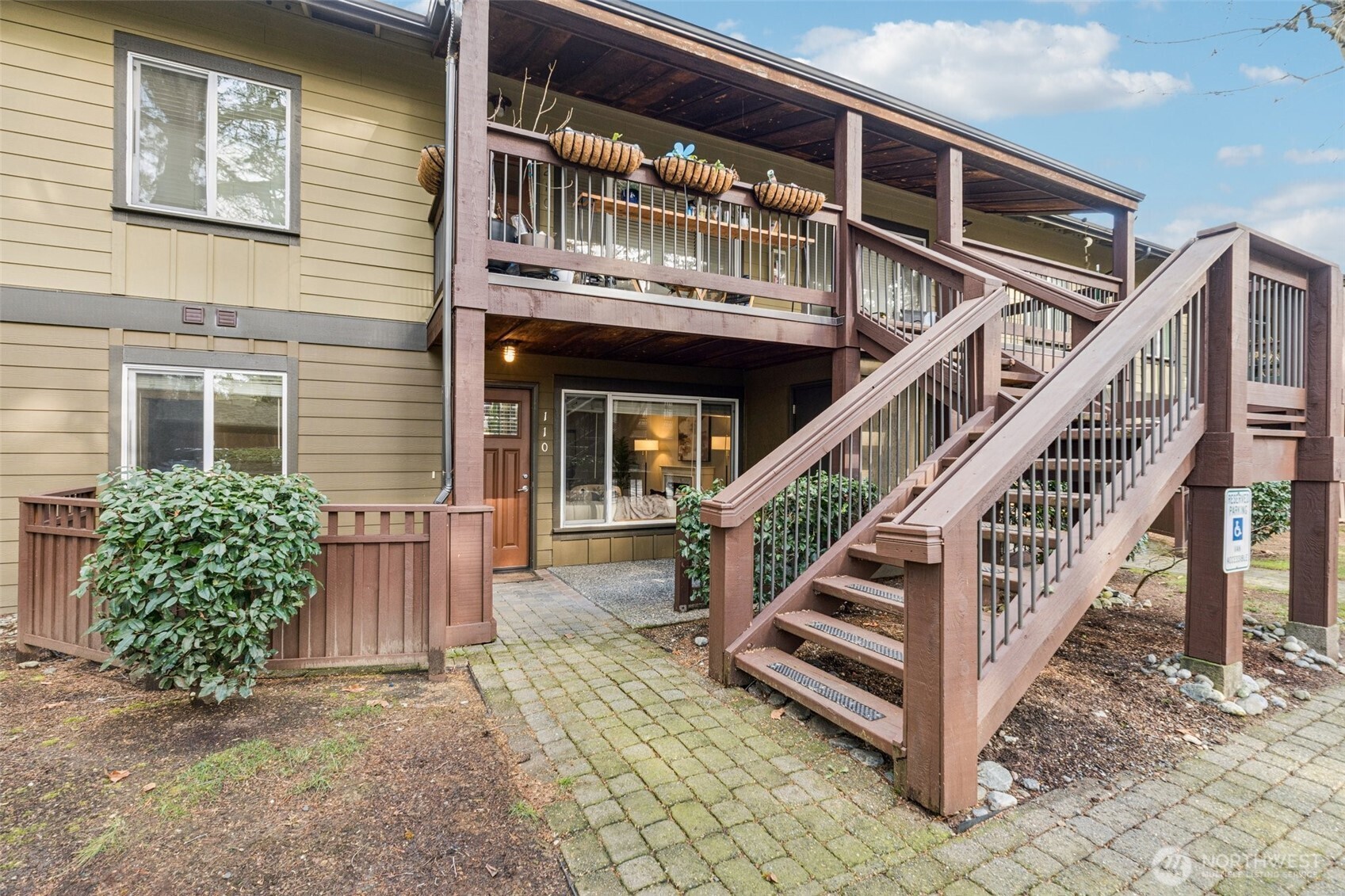 Mountlake Terrace WA 98043