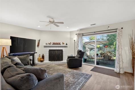 4118 212th Street SW Mountlake Terrace WA 98043