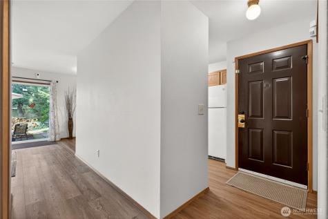 4118 212th Street SW Mountlake Terrace WA 98043
