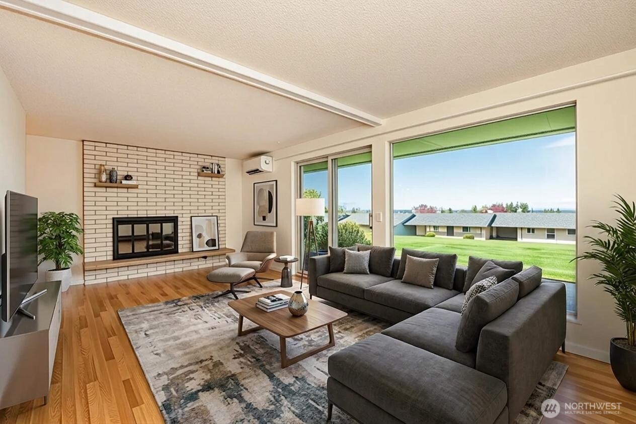 1301 S Third Avenue Sequim WA 98382