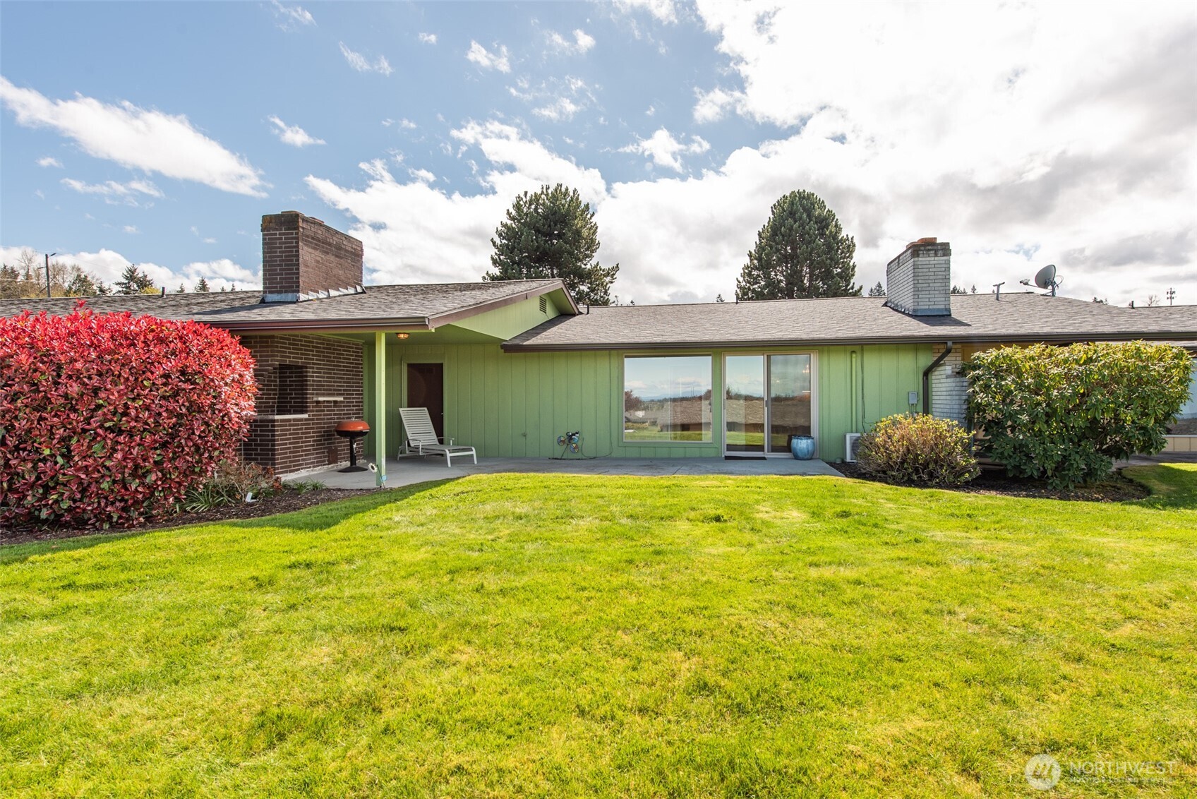 1301 S Third Avenue Sequim WA 98382