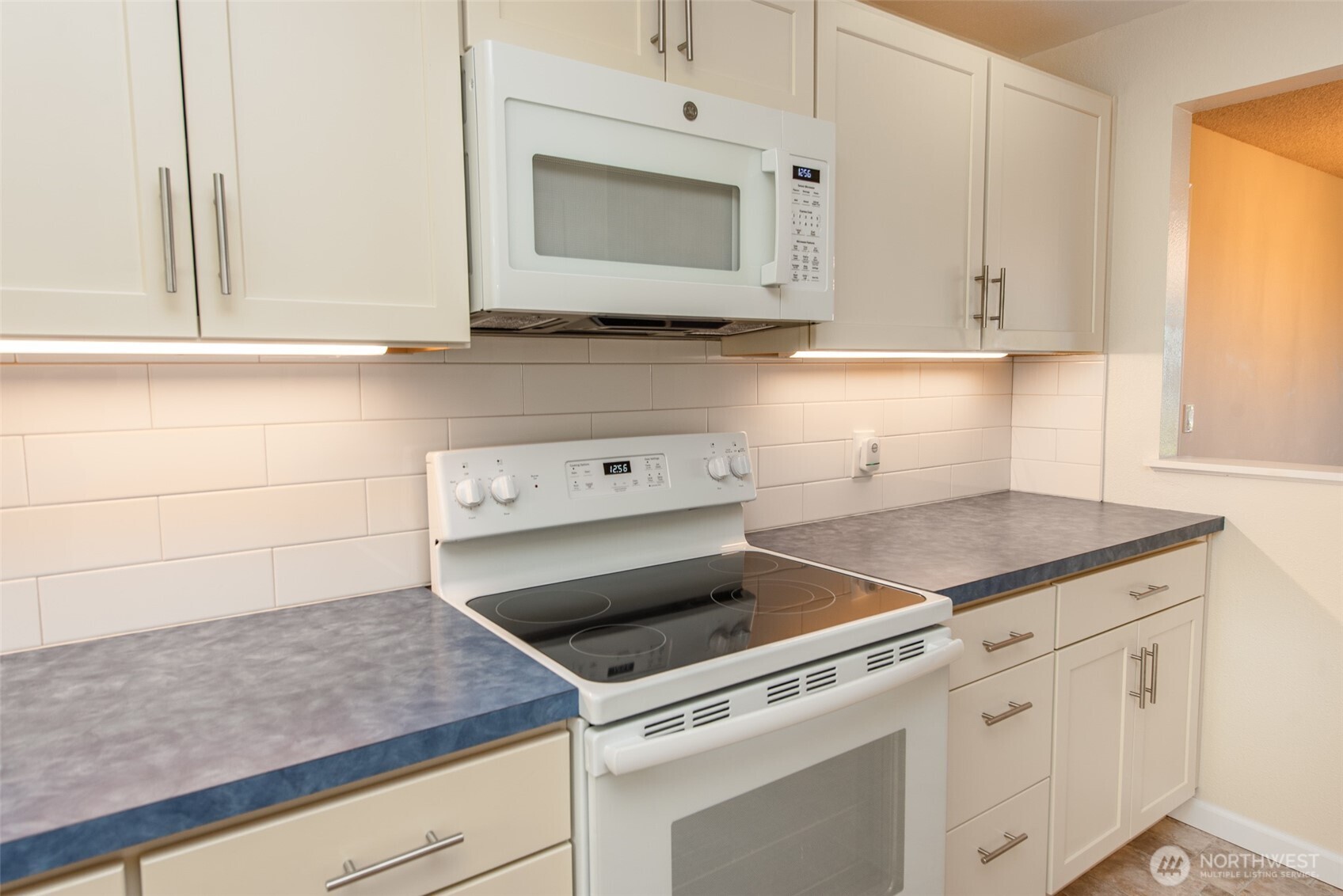 1301 S Third Avenue Sequim WA 98382