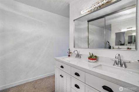 14401 SE Petrovitsky Road Renton WA 98058