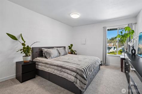 14401 SE Petrovitsky Road Renton WA 98058