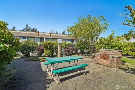 14401 SE Petrovitsky Road Renton WA 98058
