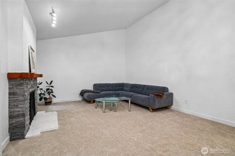 14401 SE Petrovitsky Road Renton WA 98058