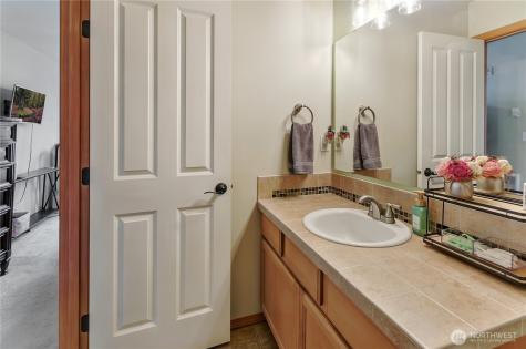 5901 111th Street Court E Puyallup WA 98373